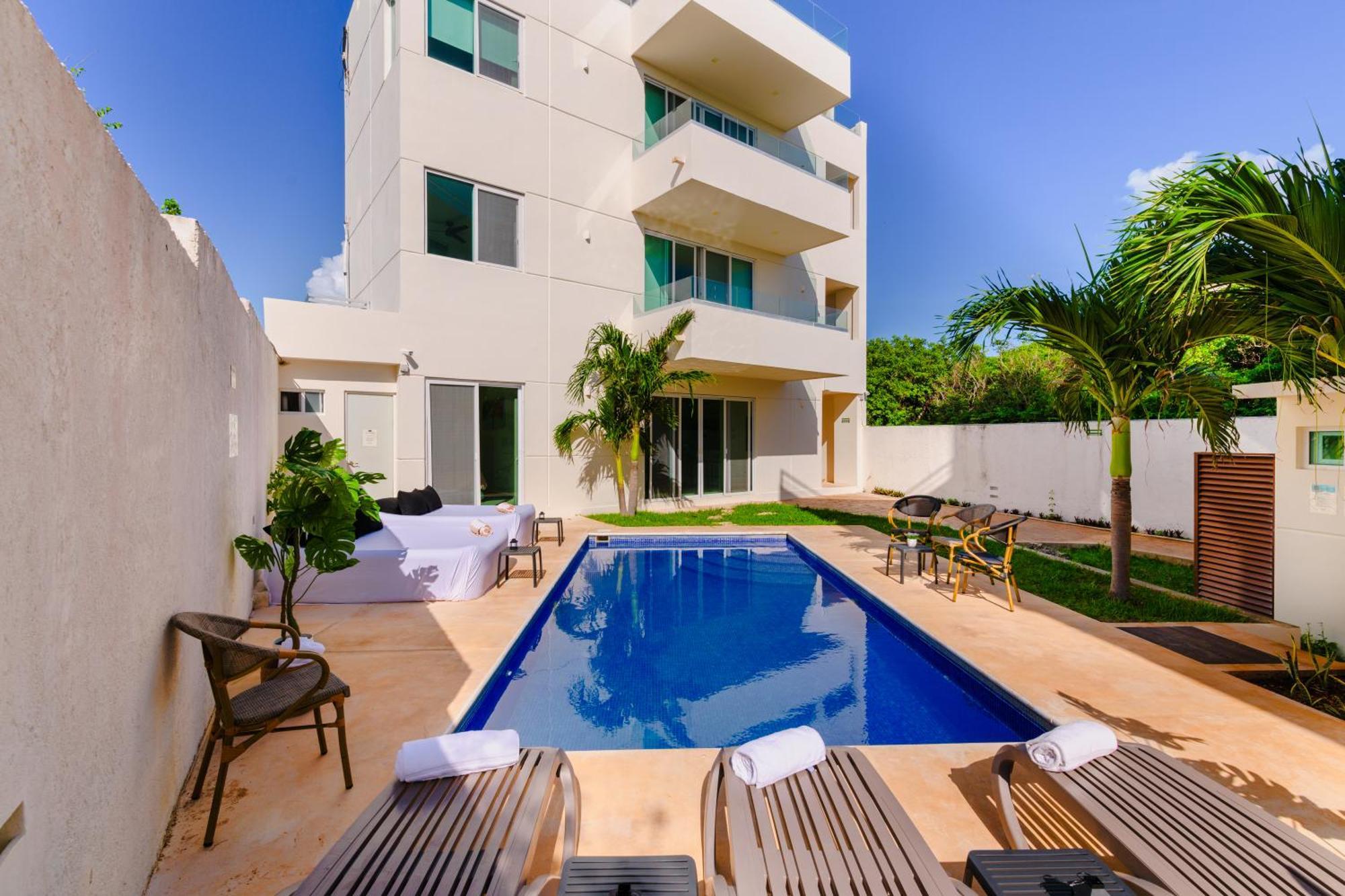 Azulea Isla Mujeres Hotel Exterior photo